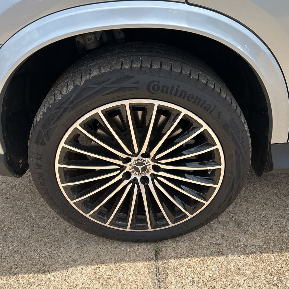 2025 Mercedes-Benz GLC 350e 4MATIC photo 19