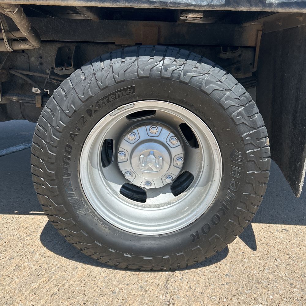 2024 Ram 3500 Chassis Tradesman/SLT/Laramie/Limited