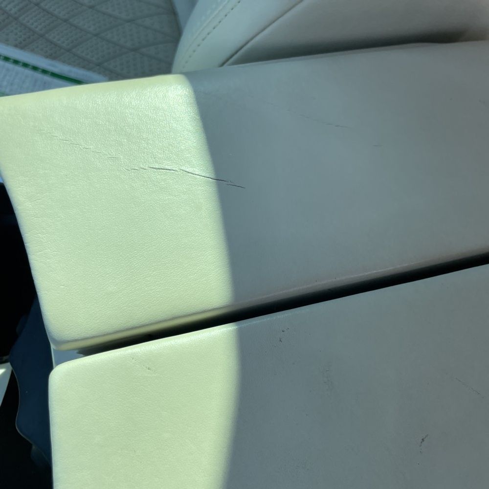 2021 Aston Martin DBX