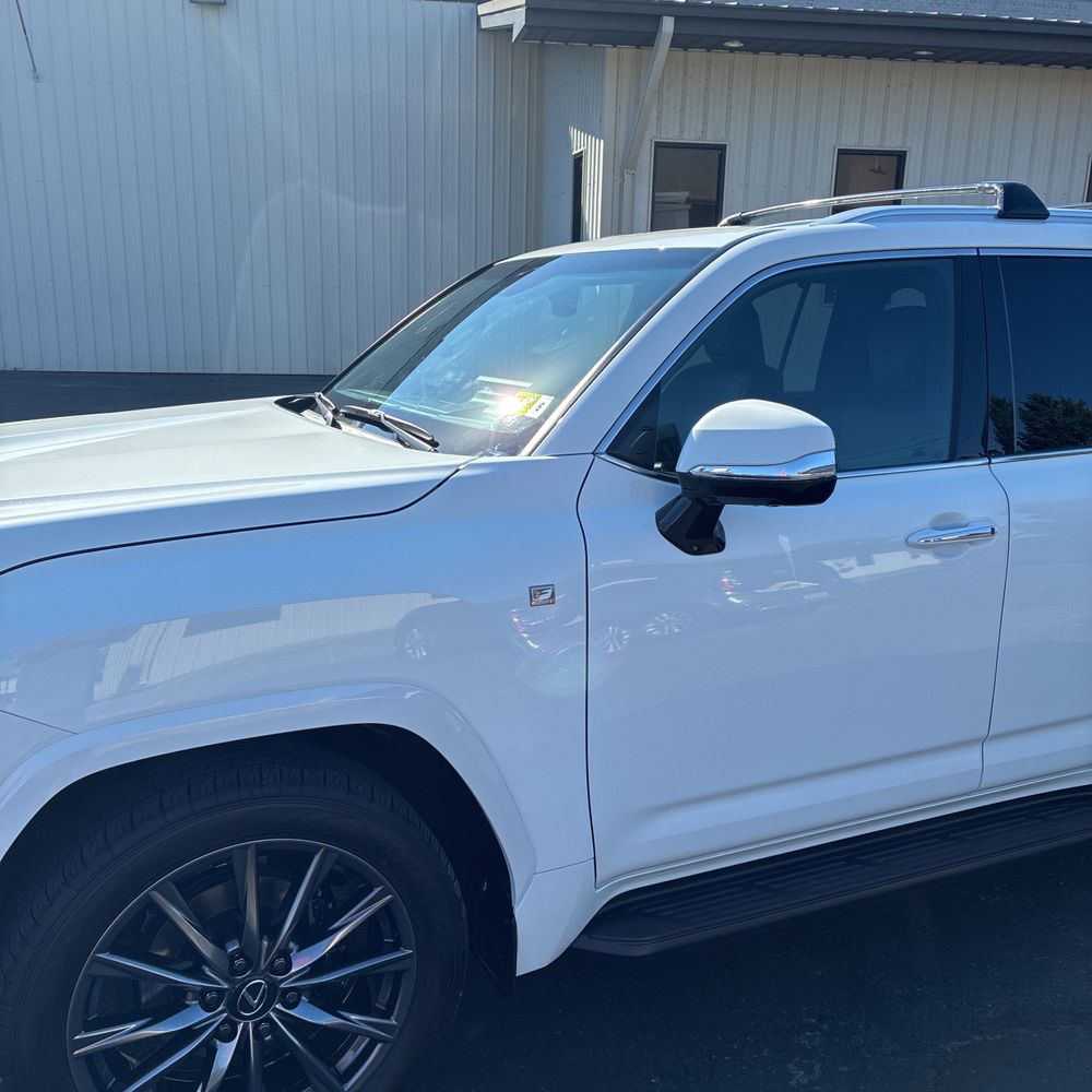 2024 Lexus LX 600 F SPORT Handling