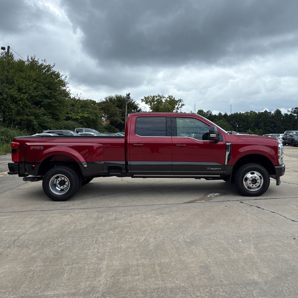 2025 Ford F-350 Super Duty King Ranch