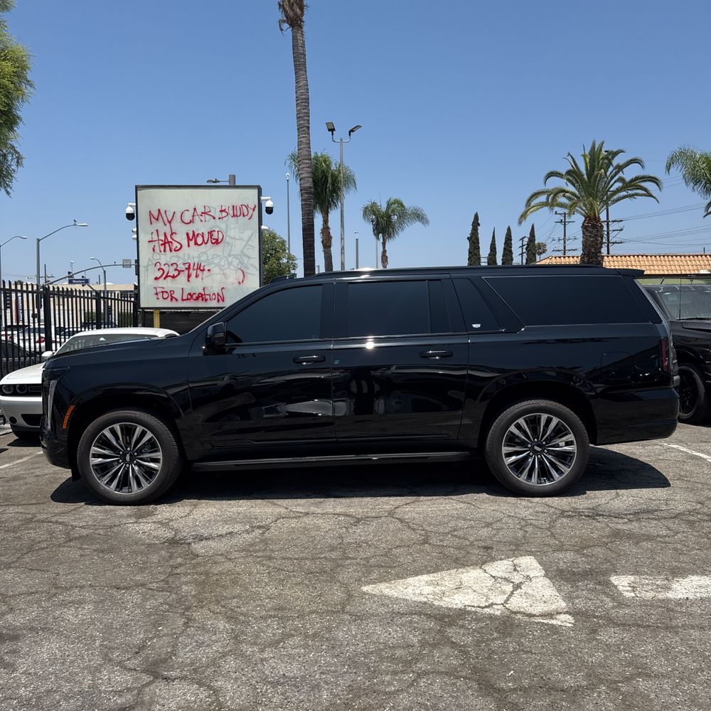 2025 Cadillac Escalade ESV Sport