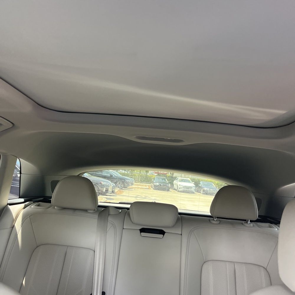 2024 Audi Q8 e-tron quattro Premium Plus