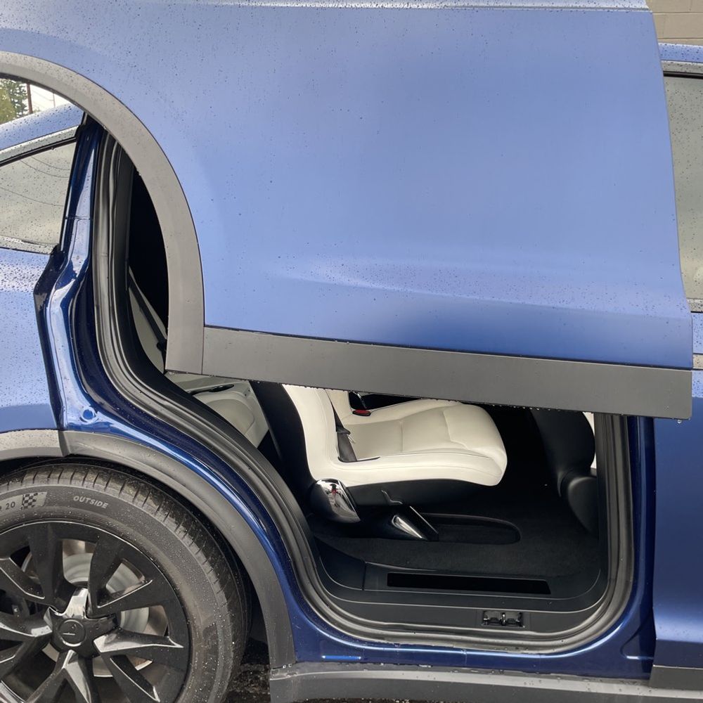 2022 Tesla Model X Plaid