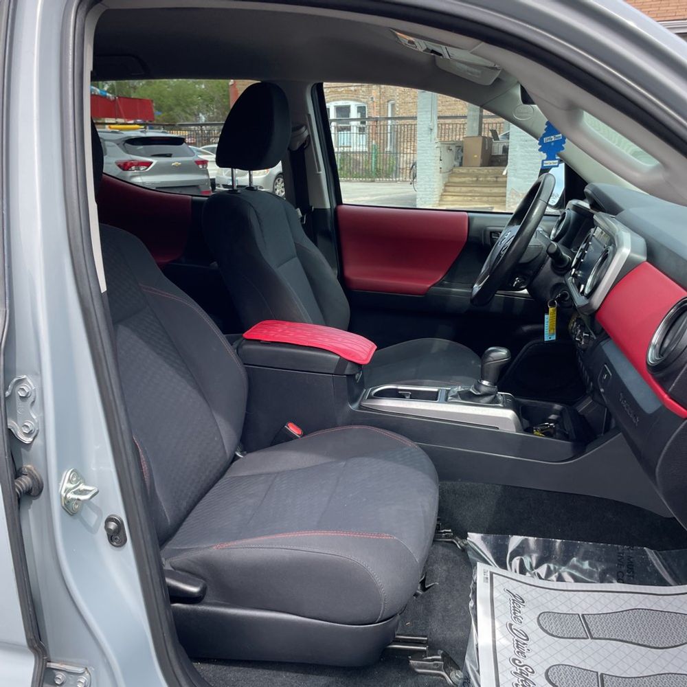 2020 Toyota Tacoma SR5