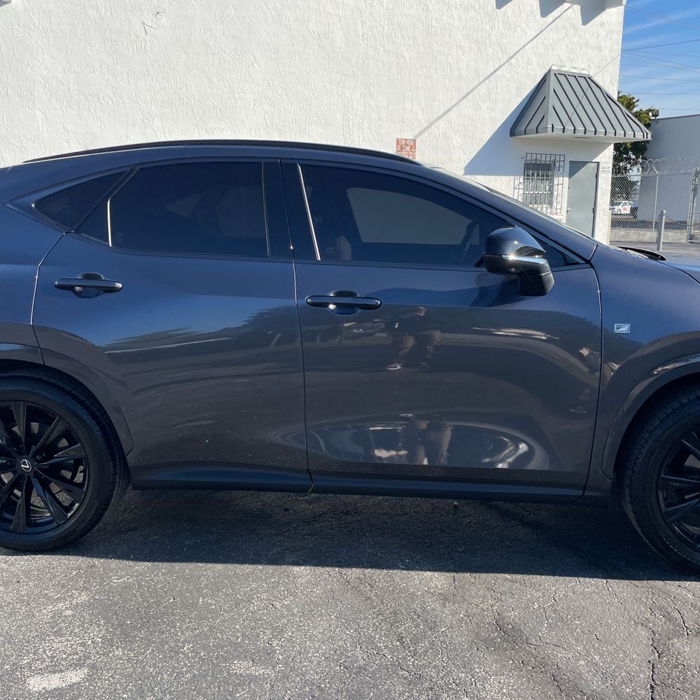 2025 Lexus NX 450h+ F SPORT Handling