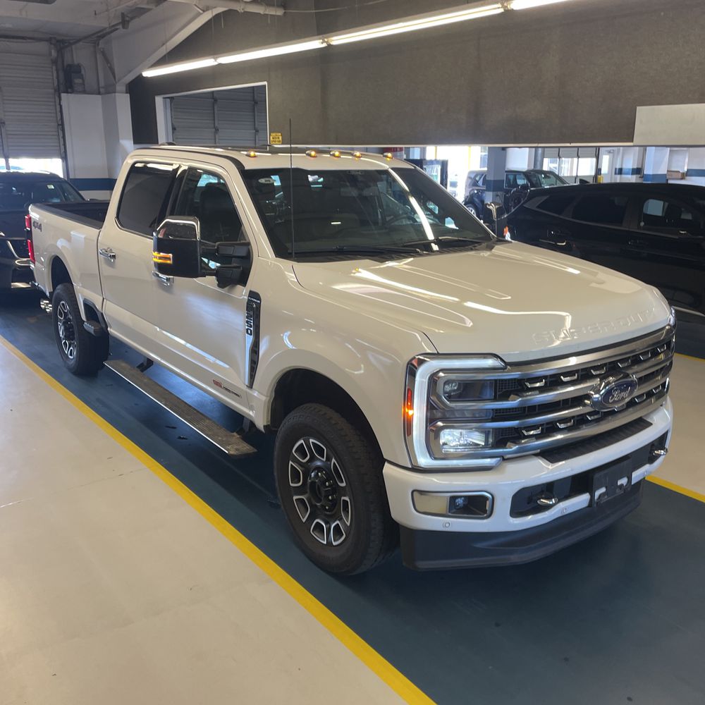 2024 Ford F-250 Super Duty Platinum