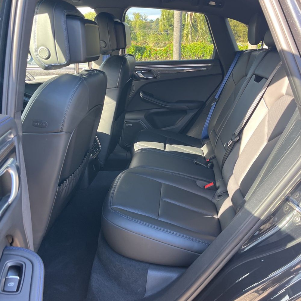 2024 Porsche Macan S
