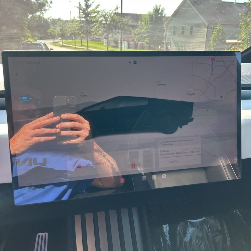 2024 Tesla Cybertruck Base