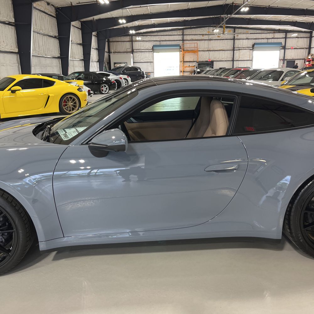 2023 Porsche 911 Carrera