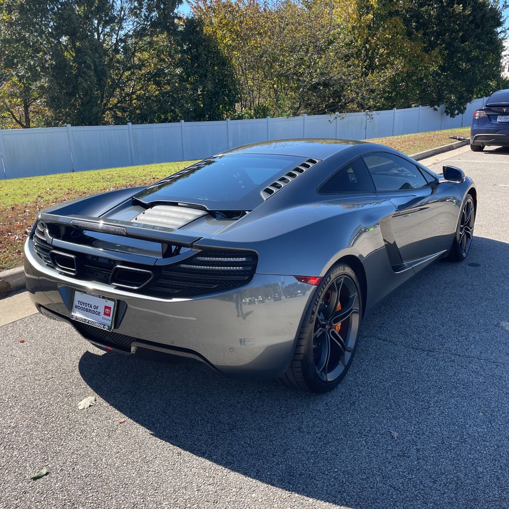 2012 McLaren MP4-12C