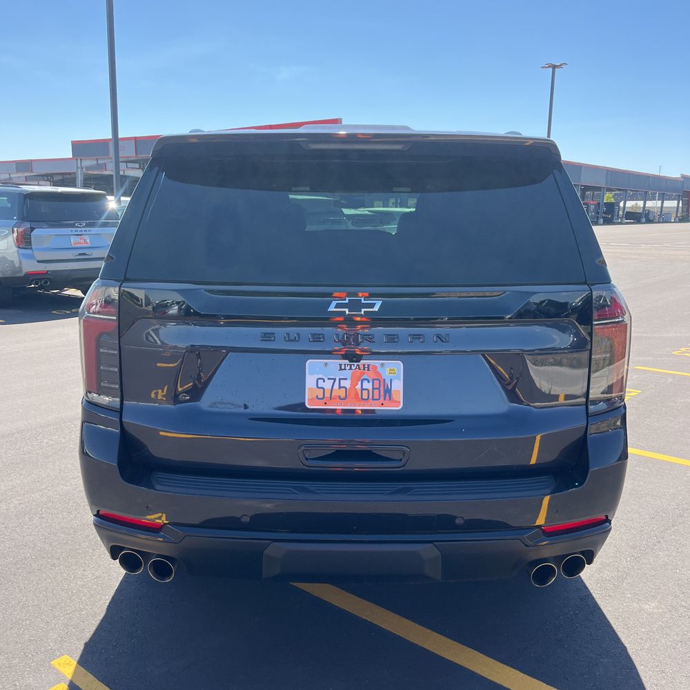 2025 Chevrolet Suburban Z71
