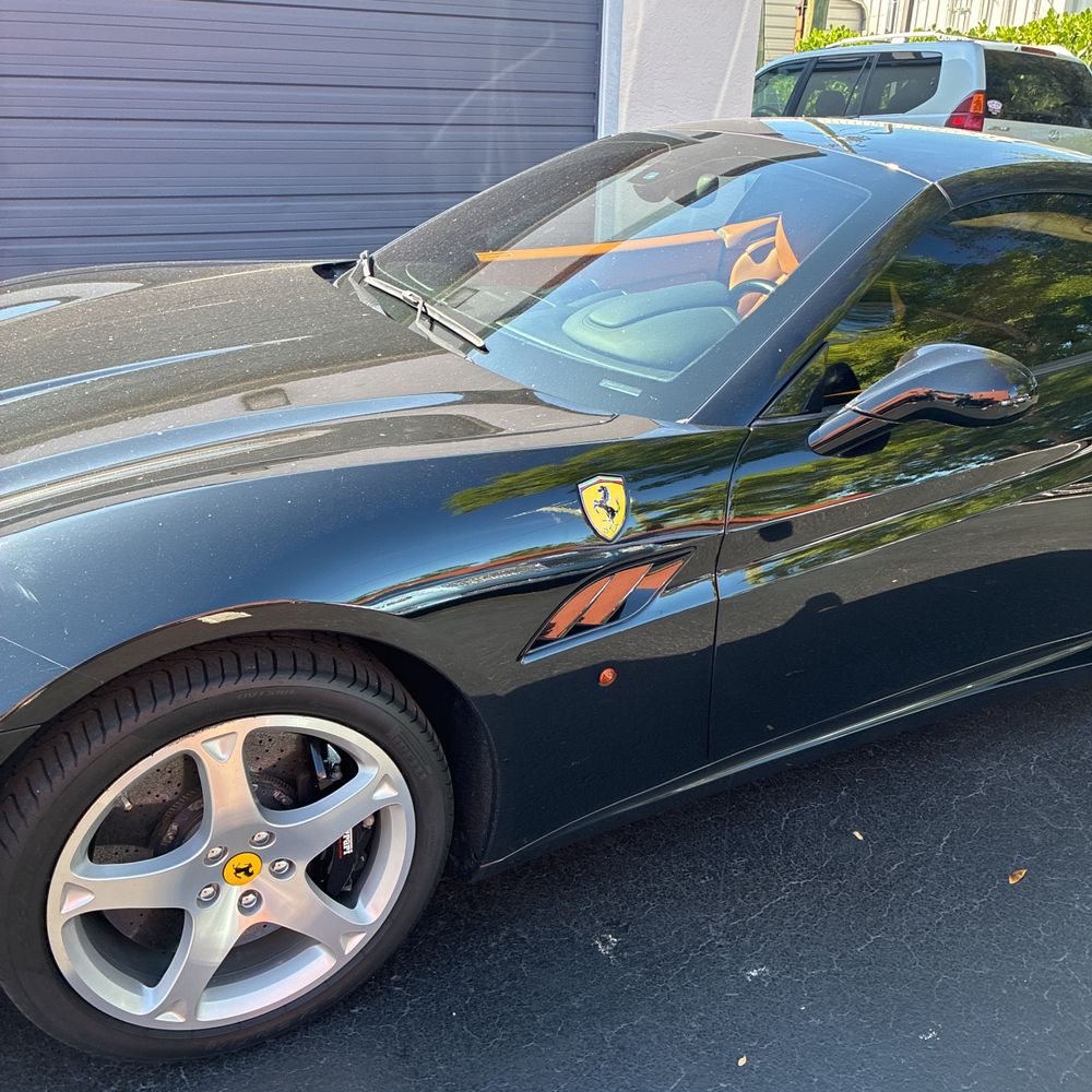 2010 Ferrari California