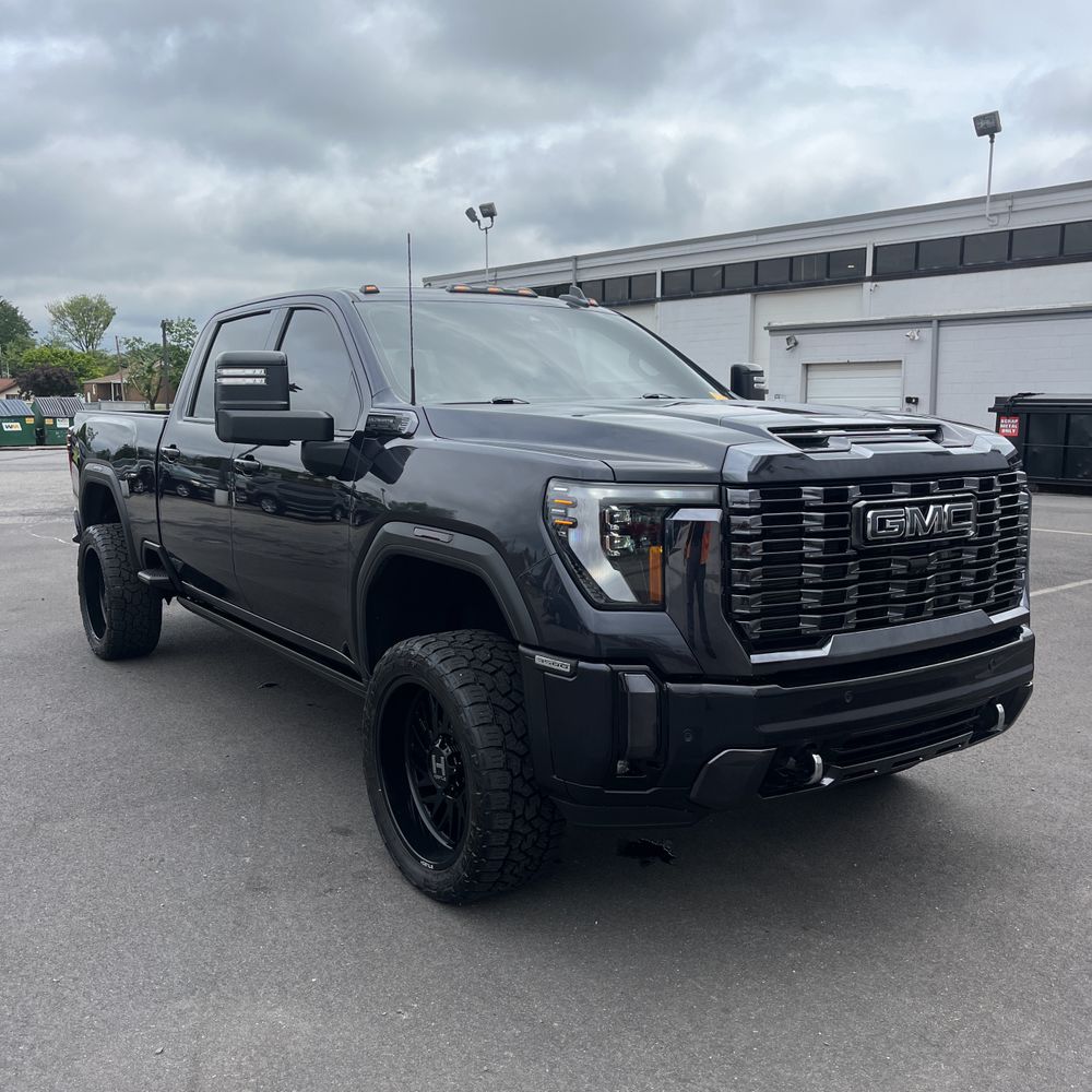 2024 GMC Sierra 3500HD Denali Ultimate