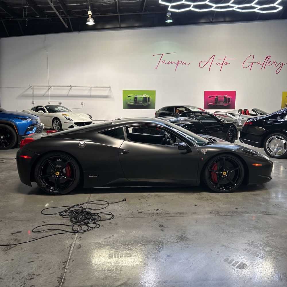 2010 Ferrari 458 Italia Base