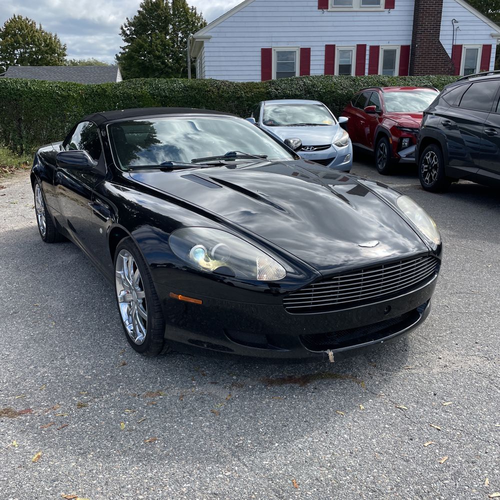 2005 Aston Martin DB9 Volante
