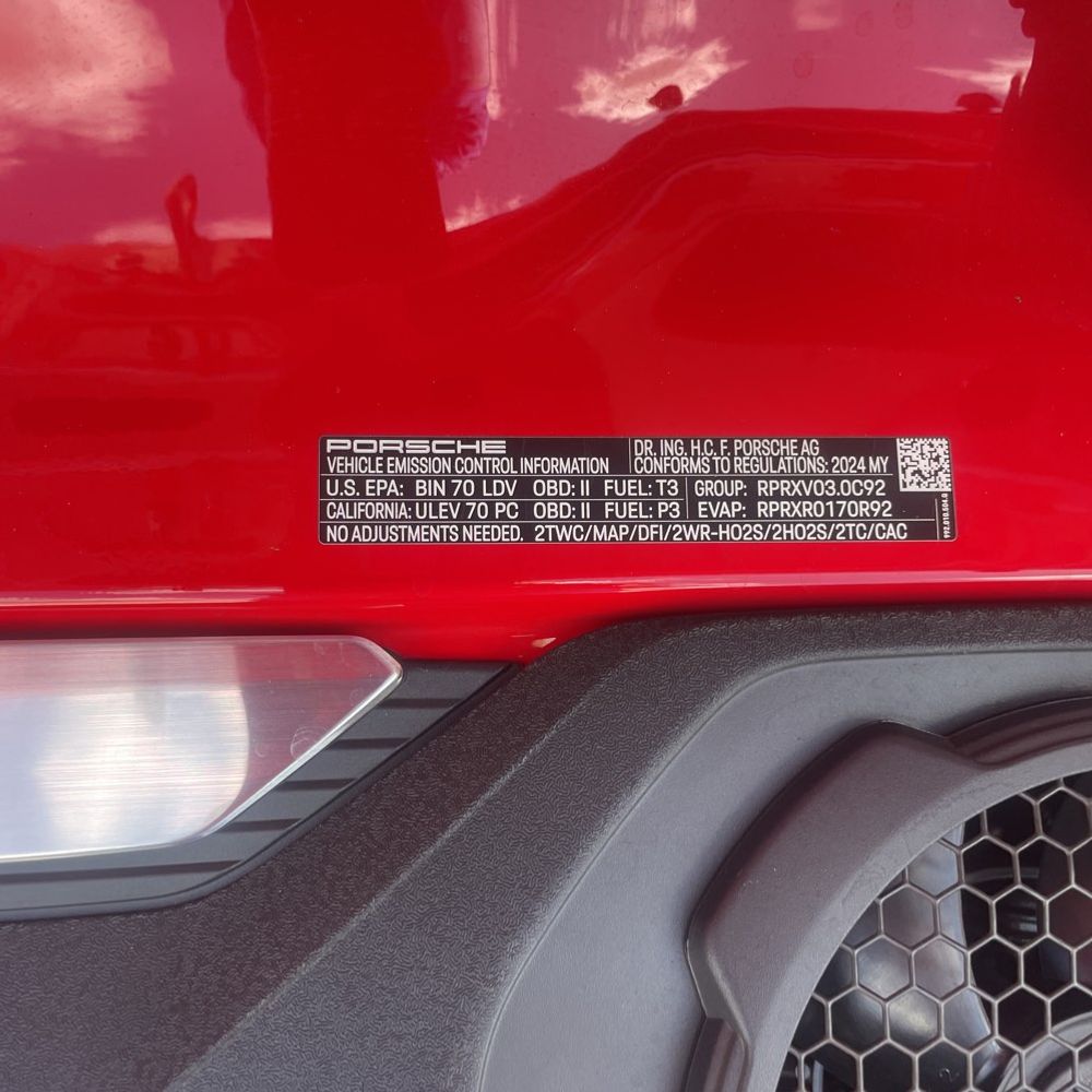2024 Porsche 911 Carrera