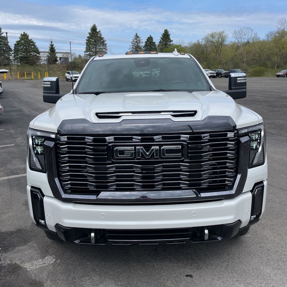 2024 GMC Sierra 3500HD Denali Ultimate