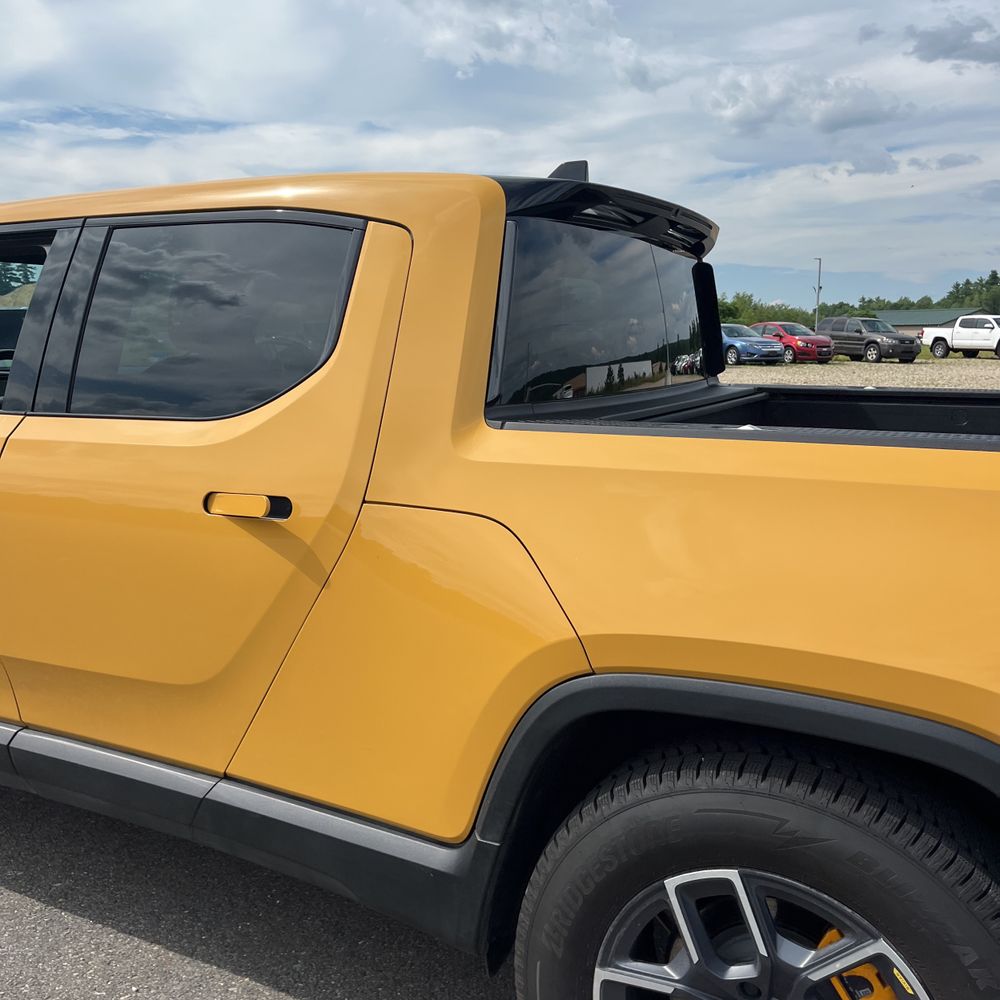 2022 Rivian R1T Launch Edition