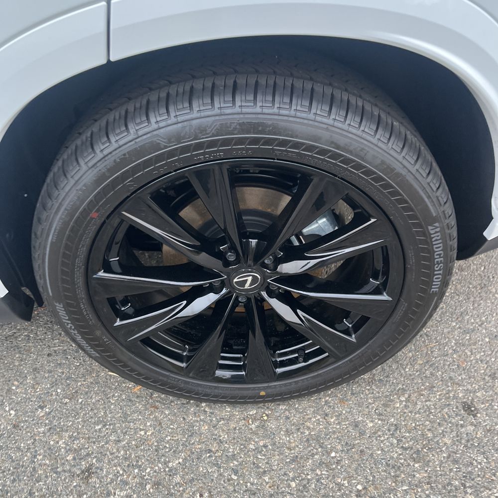 2025 Lexus NX 450h+ F SPORT Handling