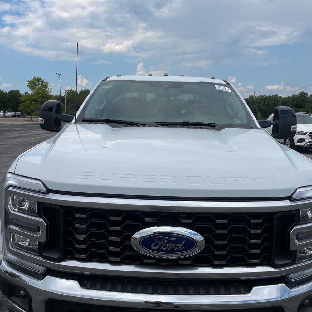 2025 Ford F-450 Super Duty Lariat
