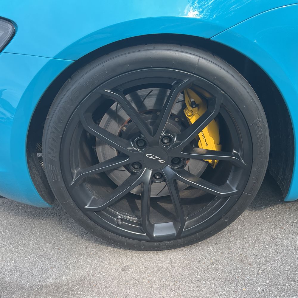 2020 Porsche 718 Cayman GT4