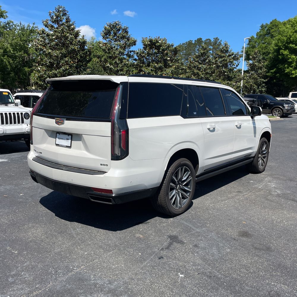 2021 Cadillac Escalade ESV Sport