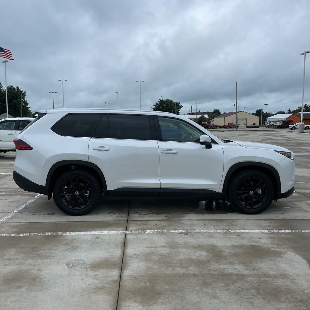 2025 Toyota Grand Highlander Platinum