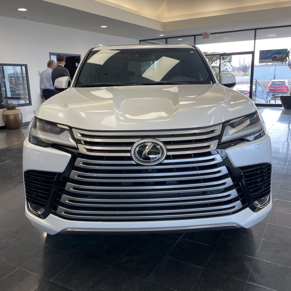 2023 Lexus LX 600 Ultra Luxury