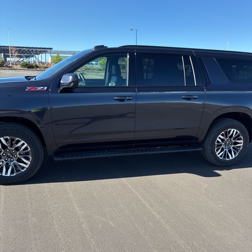 2025 Chevrolet Suburban Z71