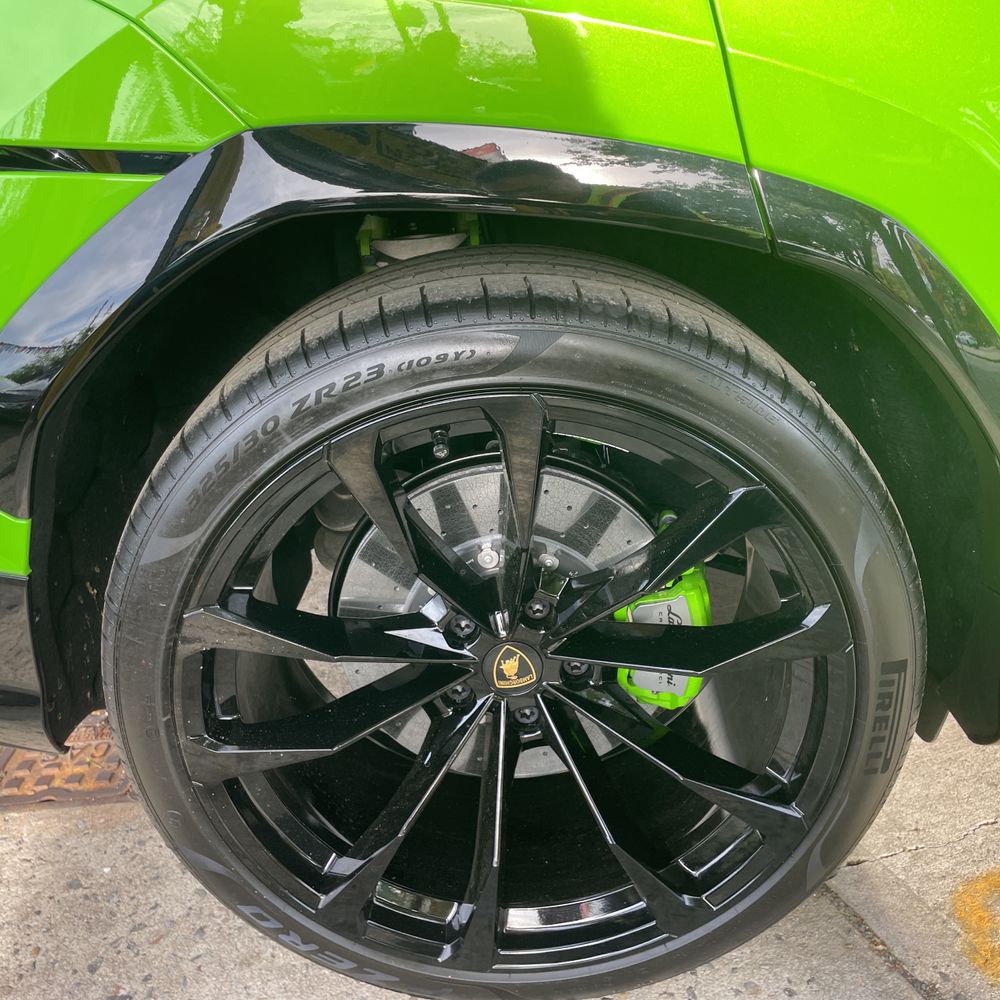 2024 Lamborghini Urus S