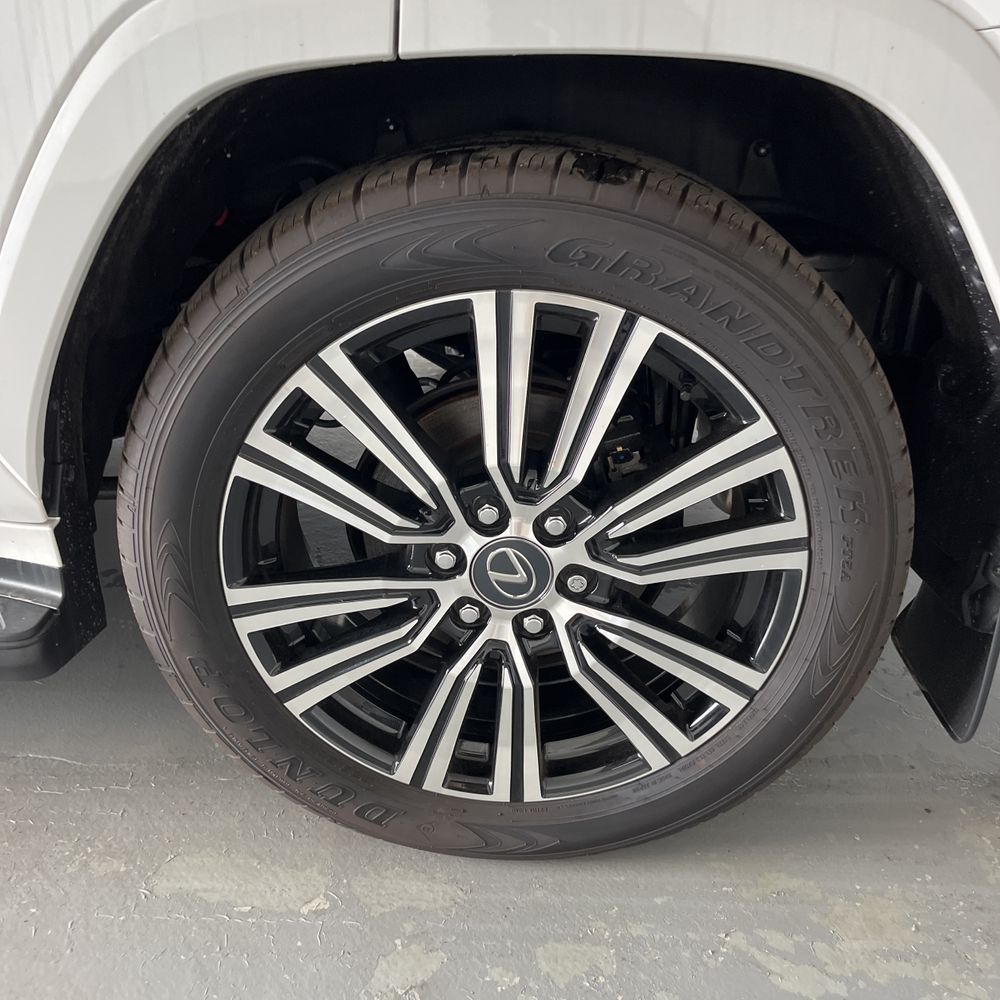 2024 Lexus LX 600 Luxury