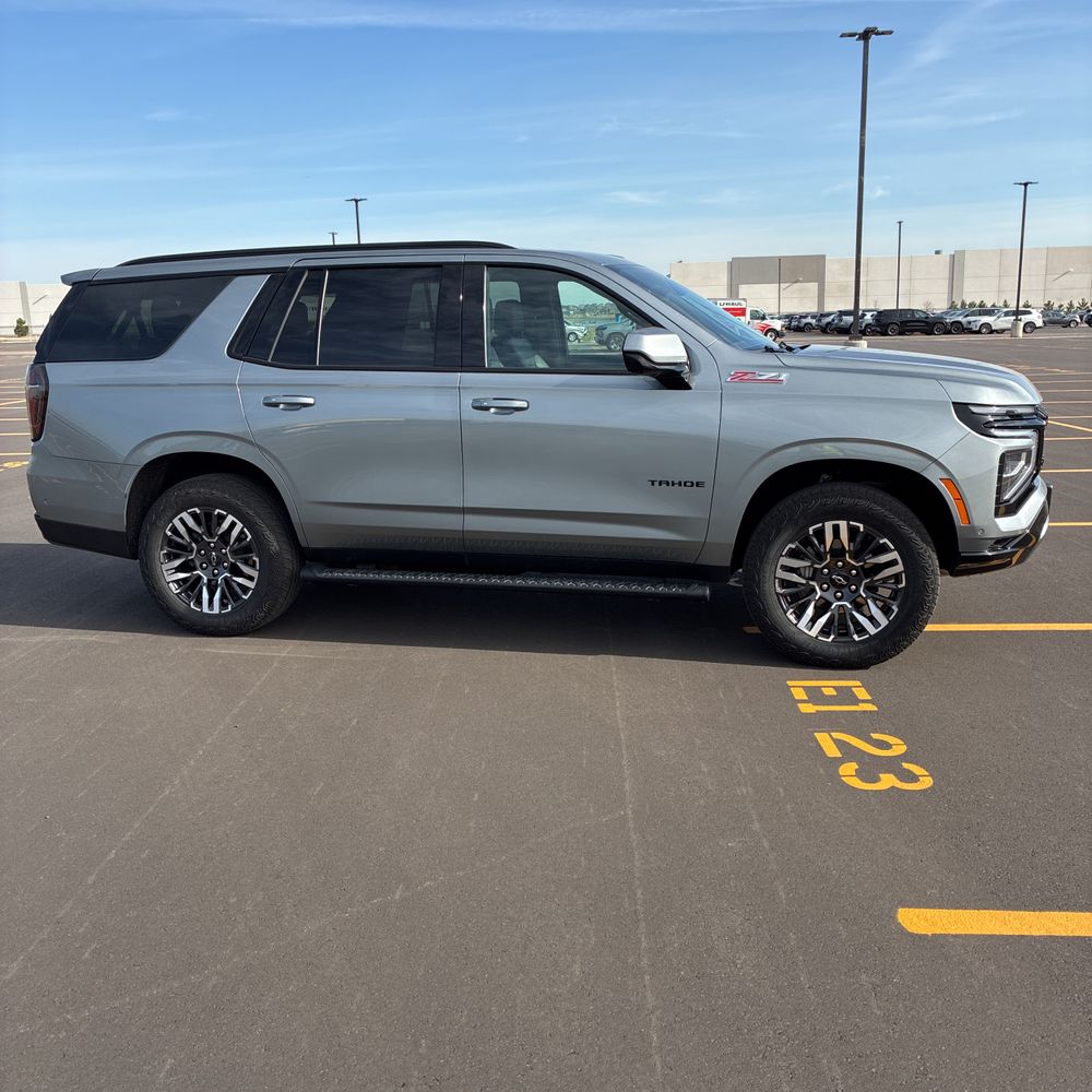 2025 Chevrolet Tahoe Z71