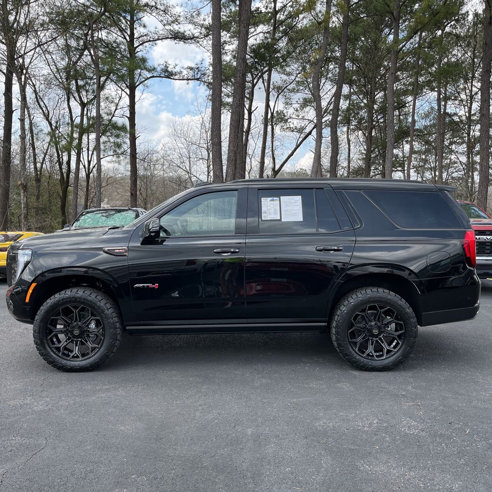 2025 GMC Yukon AT4 Ultimate