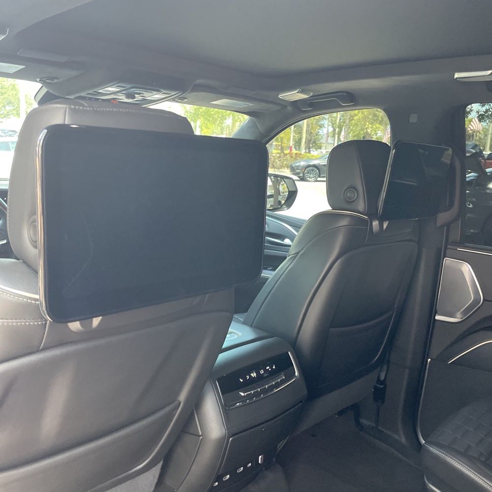2023 Cadillac Escalade-V Base