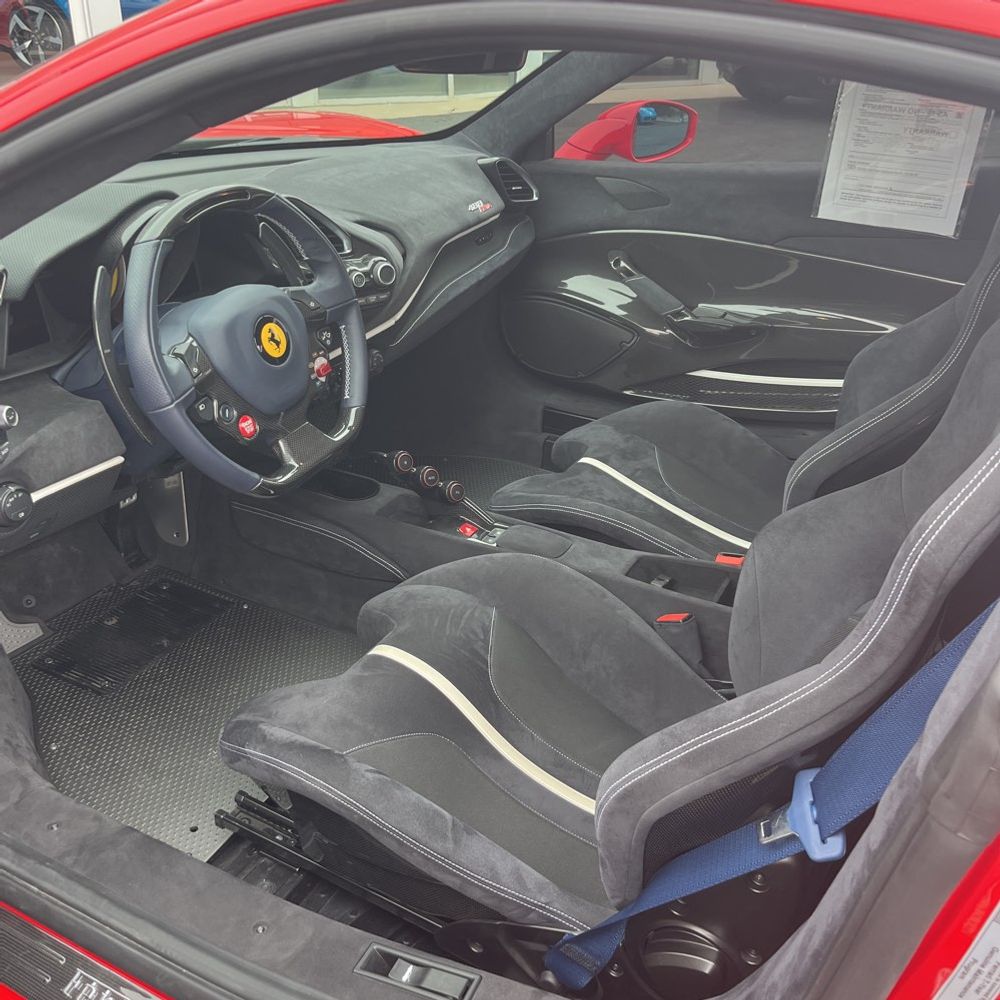 2020 Ferrari 488 Pista