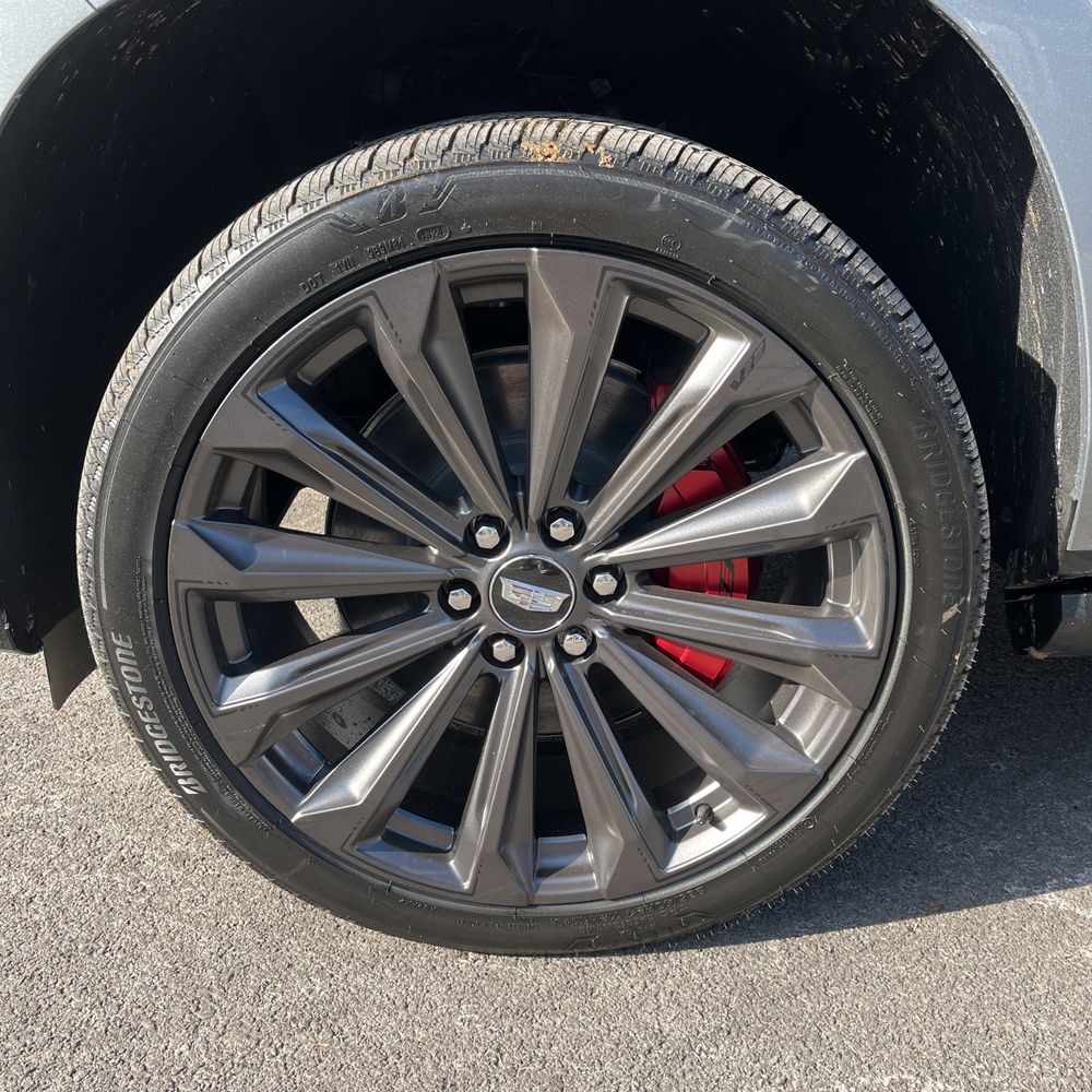 2025 Cadillac Escalade ESV V-Series