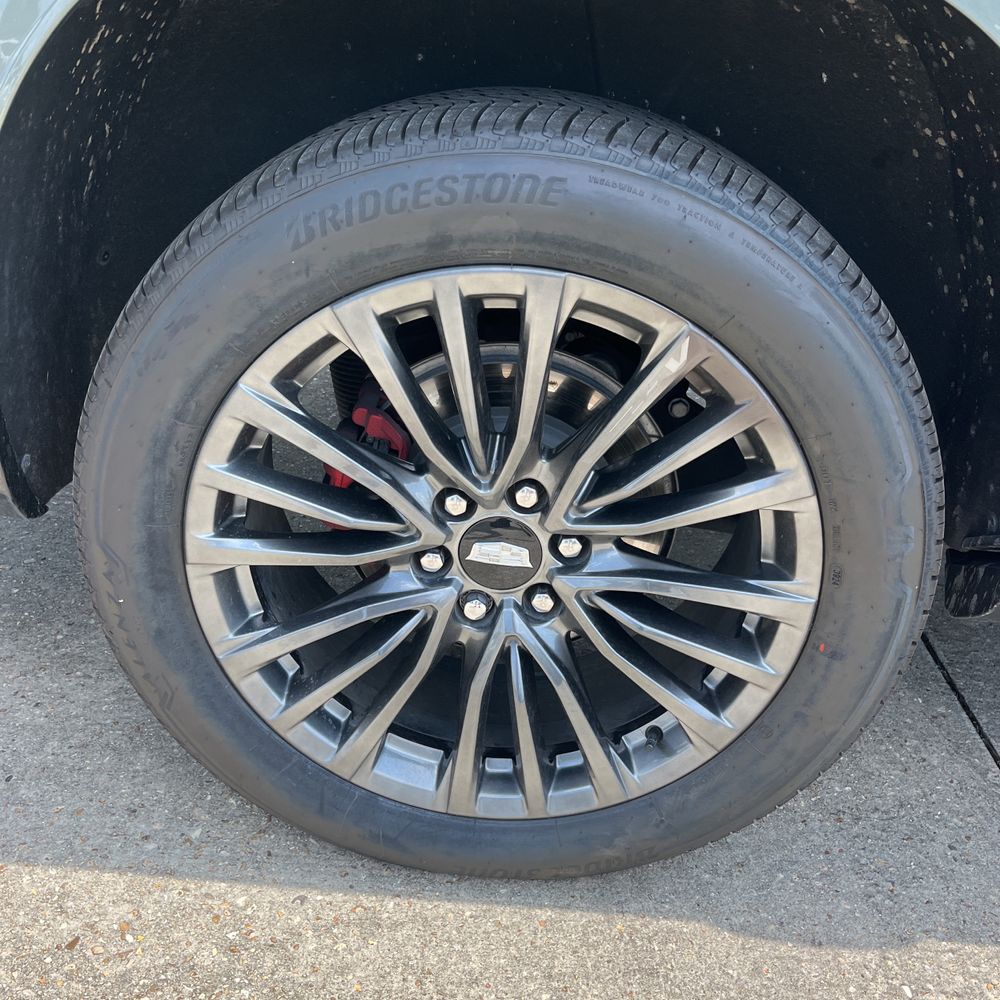 2023 Cadillac Escalade-V ESV Base