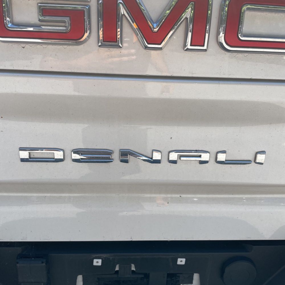 2024 GMC Sierra 3500HD Denali