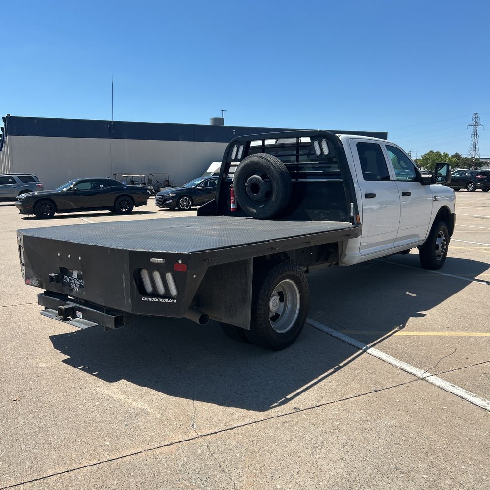 2024 Ram 3500 Chassis Tradesman/SLT/Laramie/Limited