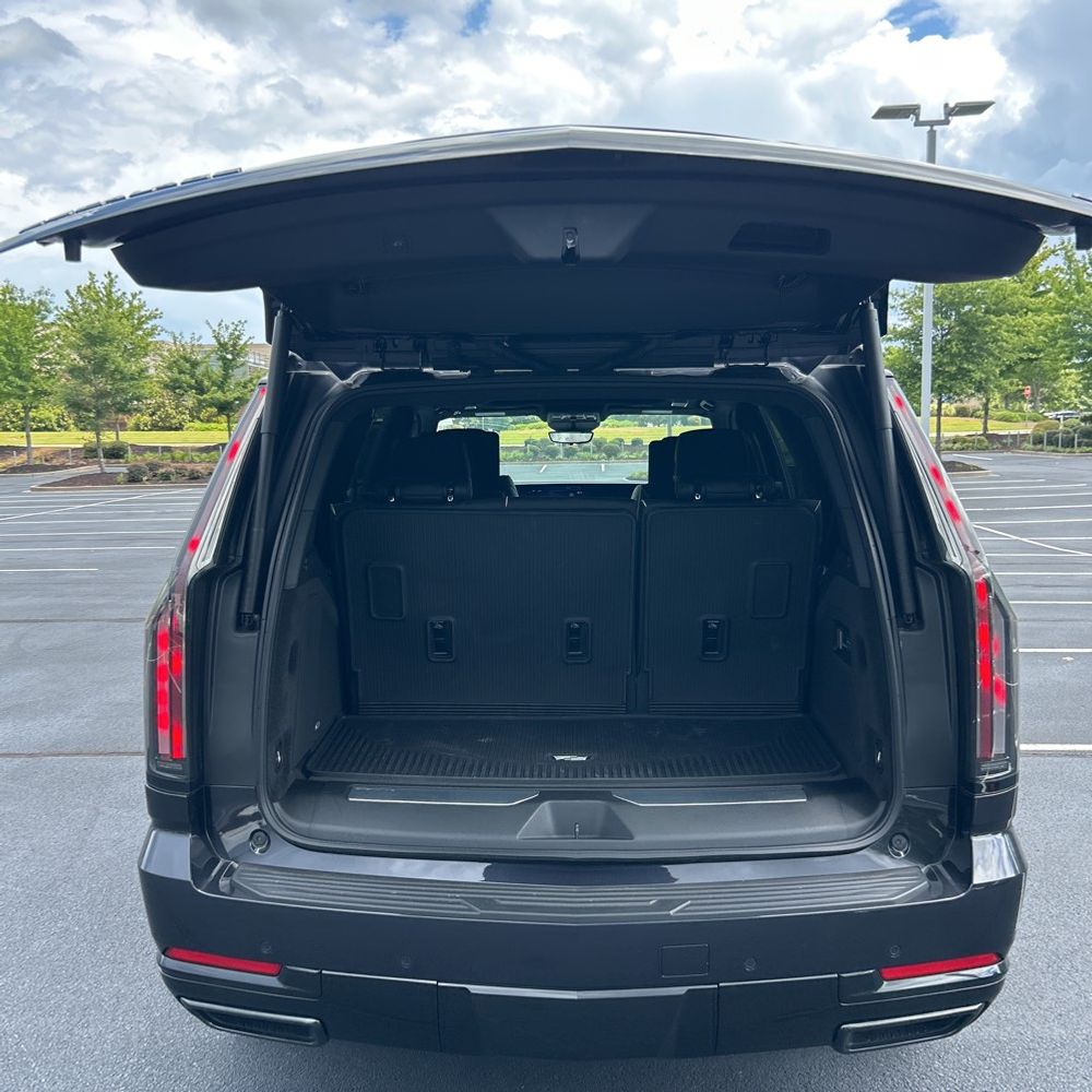 2025 Cadillac Escalade Sport Platinum