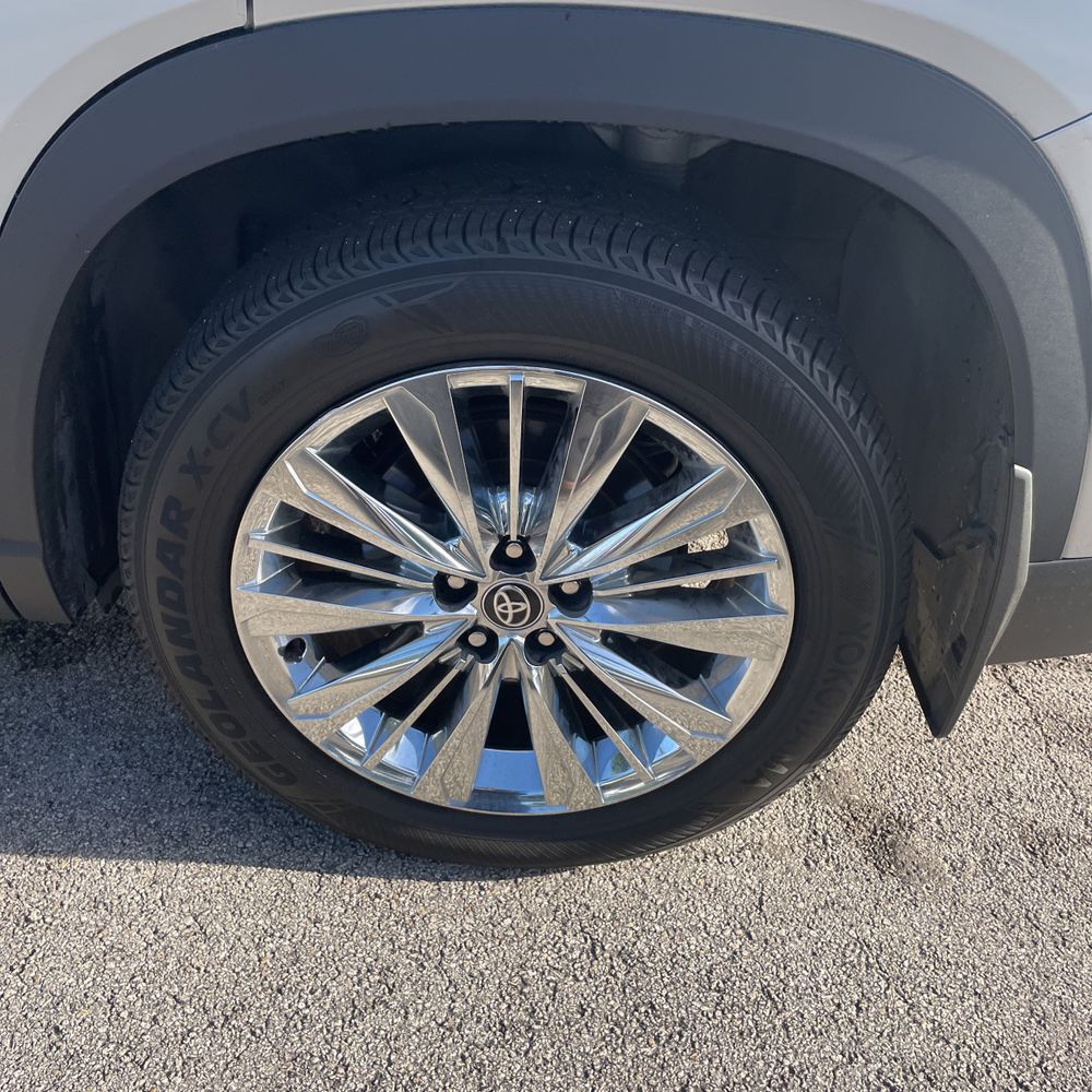 2024 Toyota Grand Highlander Platinum