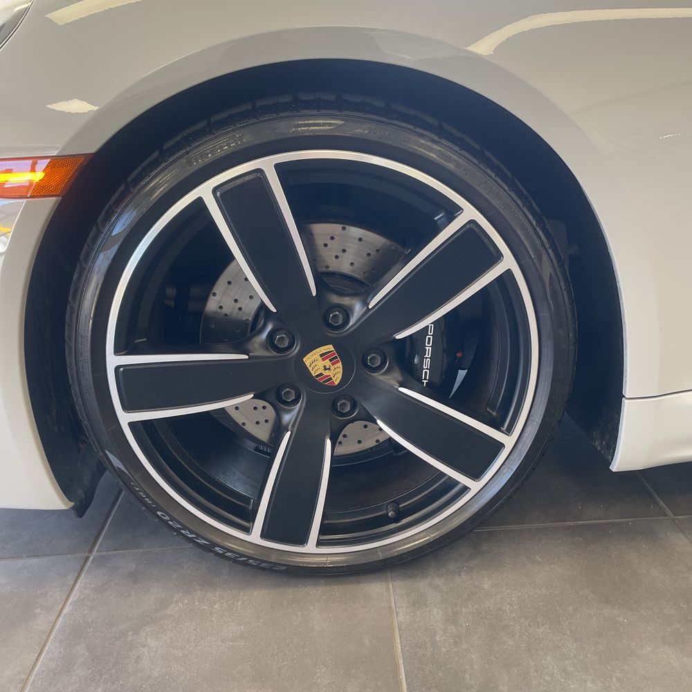 2024 Porsche 718 Cayman GTS 4.0