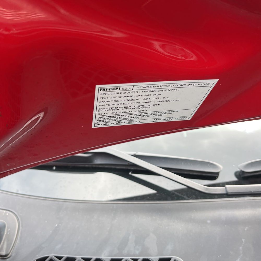 2016 Ferrari California T Base