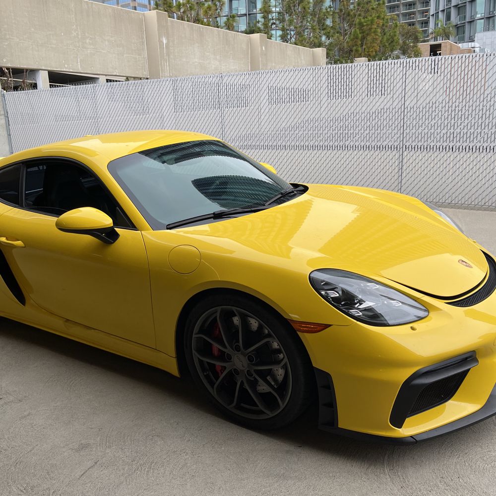 2021 Porsche 718 Cayman GT4