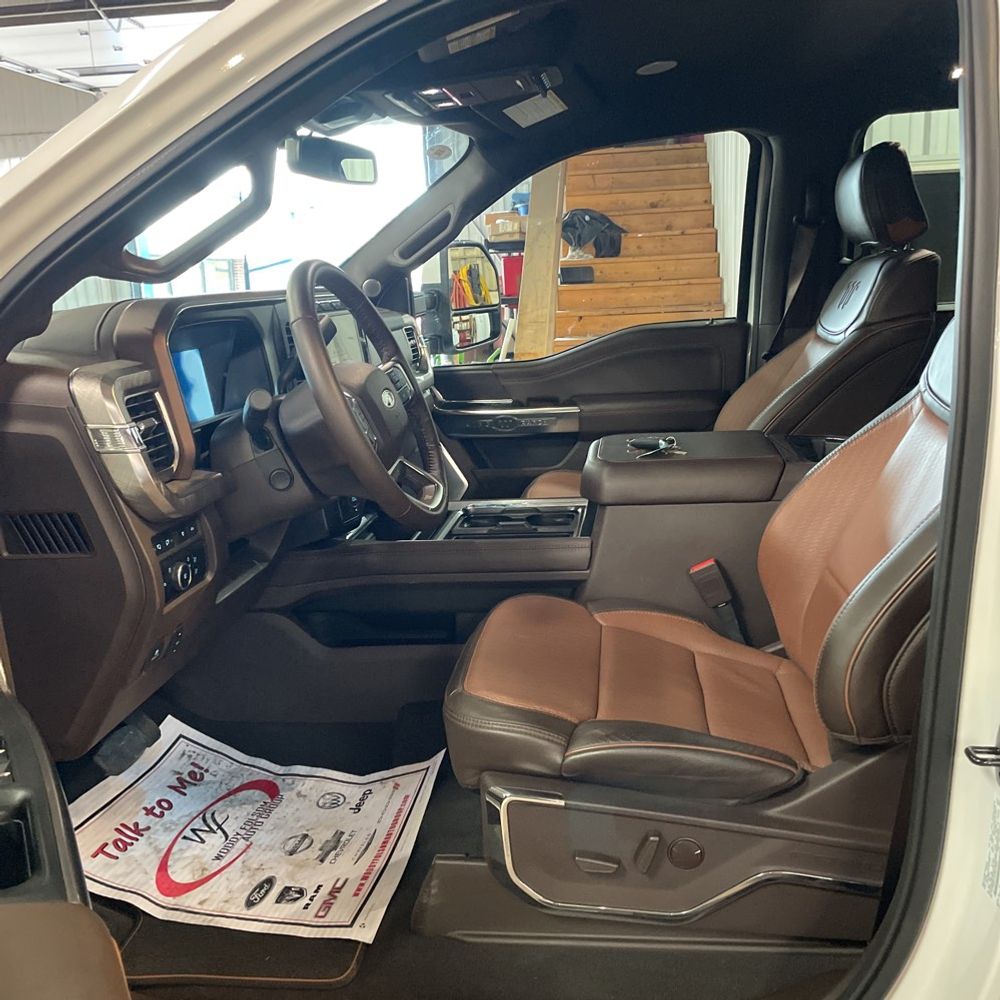 2023 Ford F-450 Super Duty King Ranch