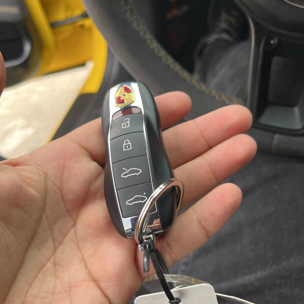 2021 Porsche 718 Cayman GT4