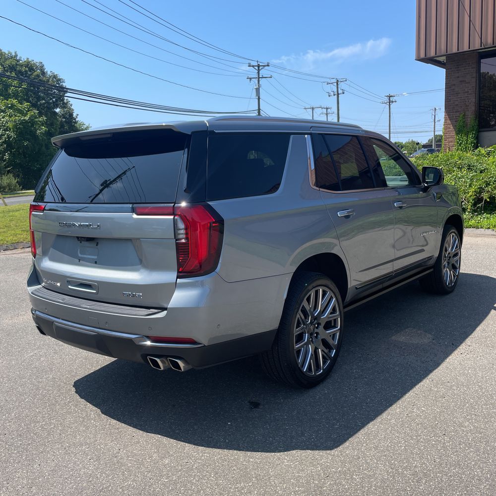 2025 GMC Yukon Denali Ultimate