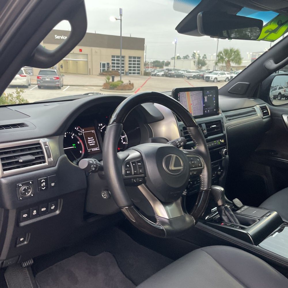 2023 Lexus GX 460 Base
