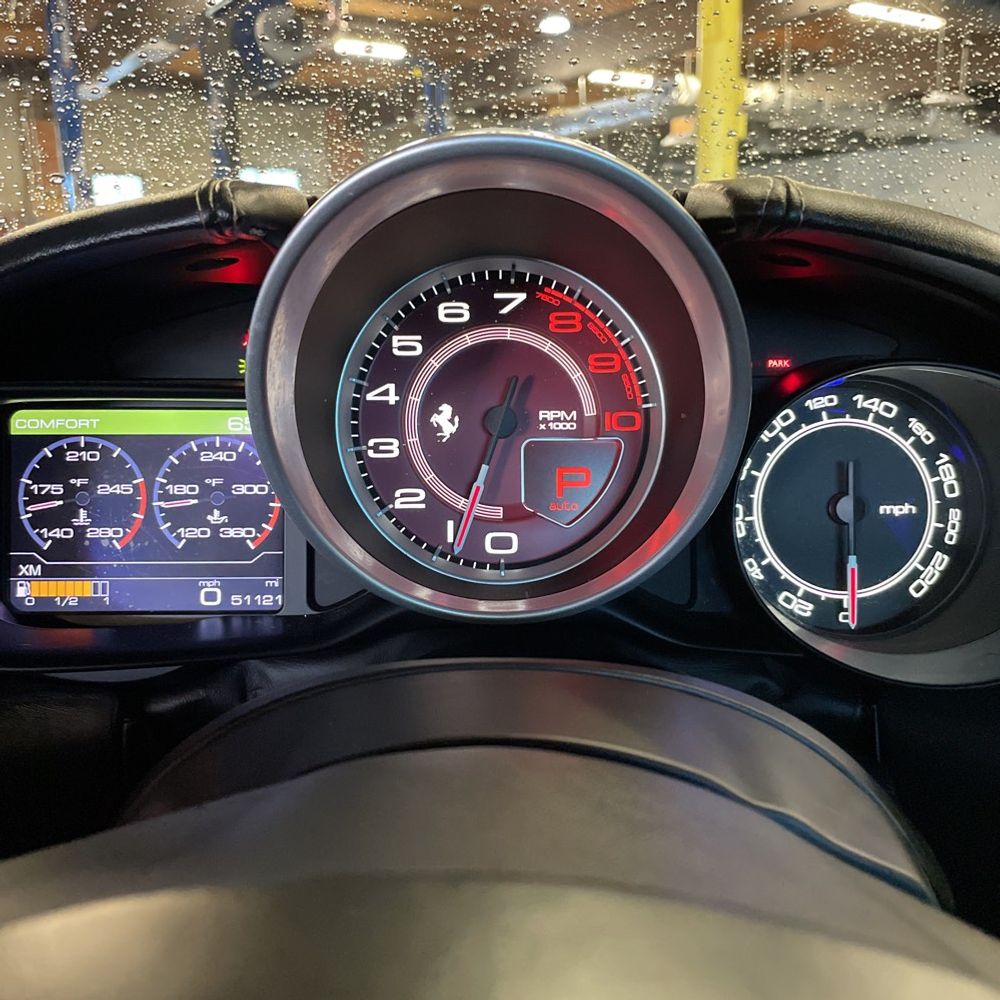 2017 Ferrari California T Base